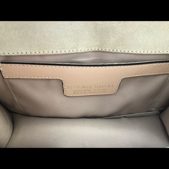 BLUSH PINK LEATHER CROSSBODY BAG - Picture 5 of 8